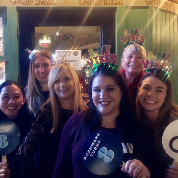 🎉That’s a wrap.🎉Thanks for partying with us 🎉 - Picture 4 of 8